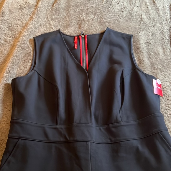 BNWT Spanx Perfect Jumpsuit - Picture 2 of 6